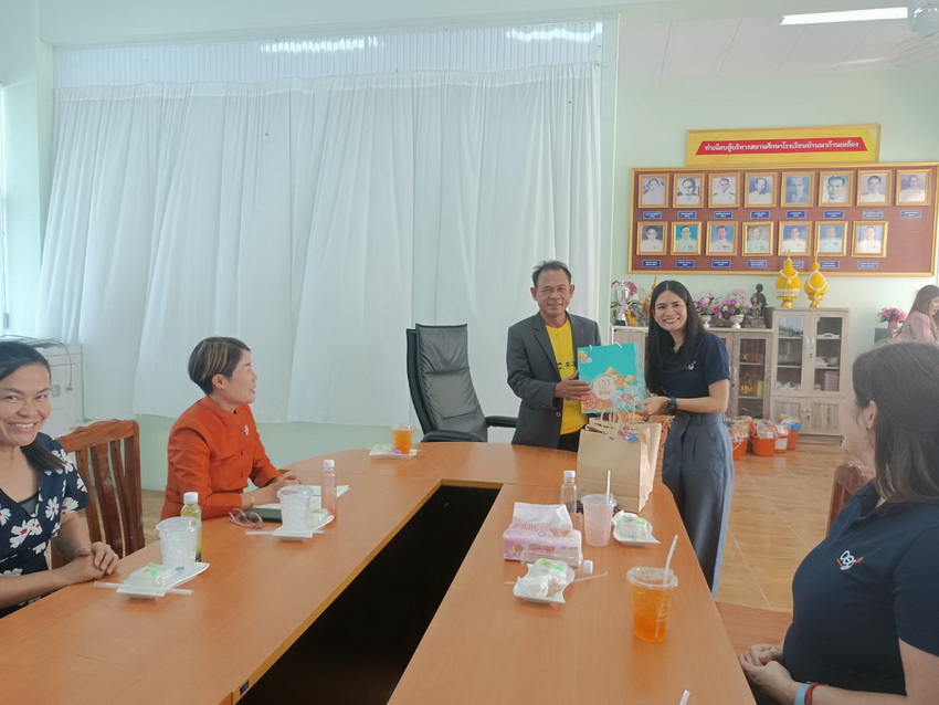 สถาบัน OEG ได้ออกติดตามการจัดการเรียนการสอนห้องเรียนพิเศษ Mini English Program (MEP) 