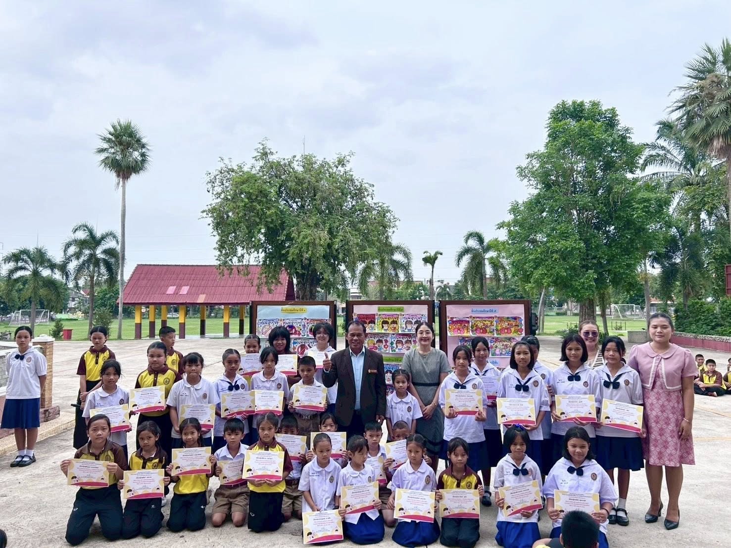 ประชาสัมพันธ์การป้องกันแก้ปัญหาบุหรี่ไฟฟ้าในสถานศึกษา