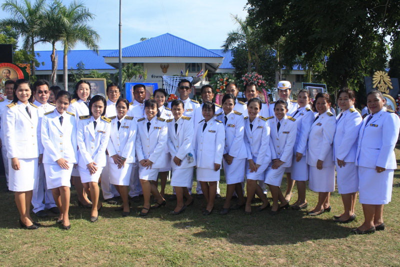 โรงเรียนบ้านนาก้านเหลือง ร่วมพิธีถวายพวงมาลาวันปิยะมหาราช