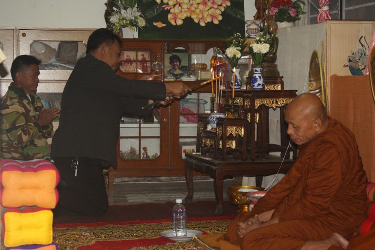 สวดอภิธรรมศพ คุณแม่กันหา  บาลธนะจักร์