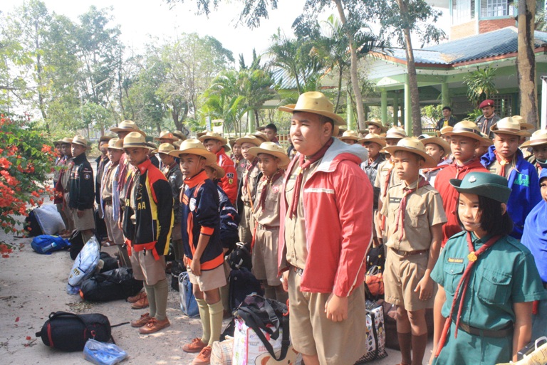 ค่ายพักแรมลูกเสือ เนตรนารี ปีการศึกษา 2556