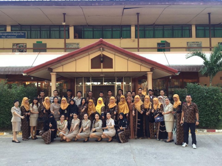 ร.ร.บ้านหนองแรต สพป.ปัตตานี เขต 1 เยี่ยมชมการบริหารงานและการจัดการเรียนการสอนรูปแบบ BBL