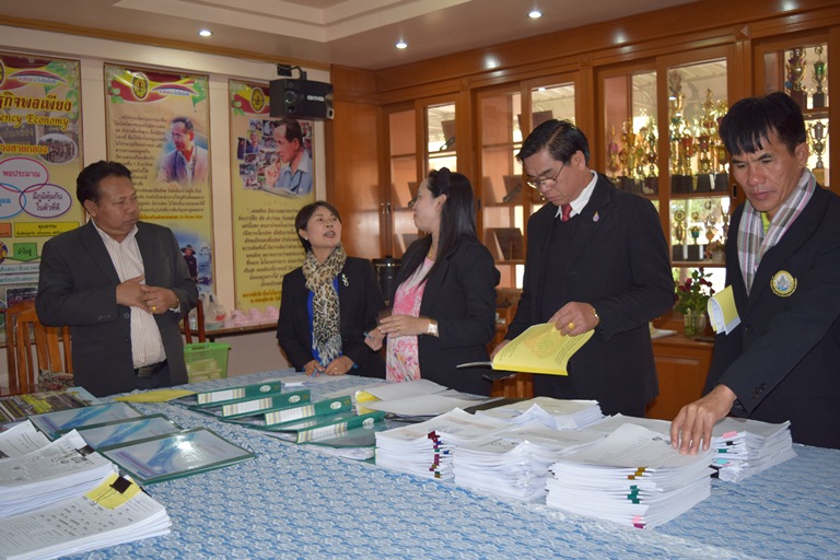 การนิเทศ กำกับ ติดตามการดำเนินงานตามนโยบายของกระทรวงศึกษาธิการ